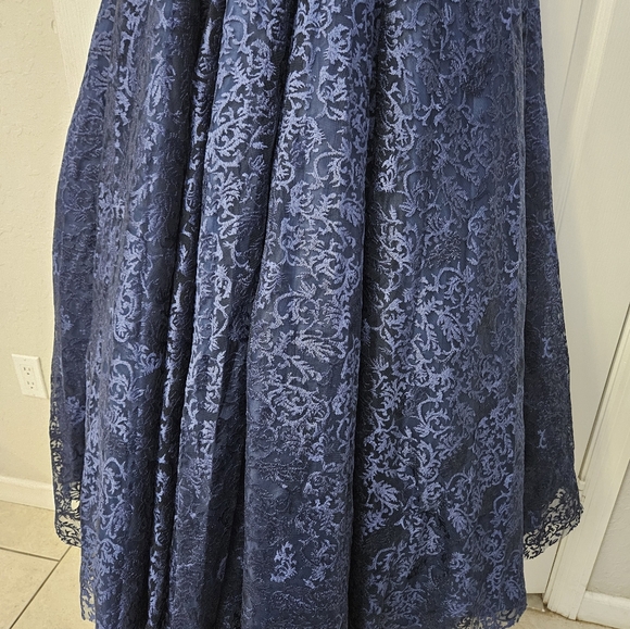 Mac Duggal Embellished Illusion Long Sleeve A Line Gown Navy Sz 4 NWT a11121 - Picture 11 of 14